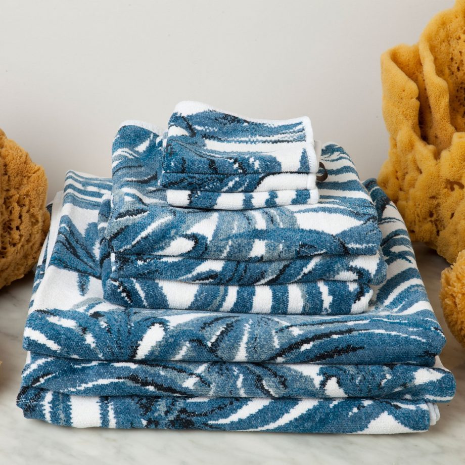 palmeral towel gift set white azure 2 920x920 - Håndkle - Palmeral, hvit/blå