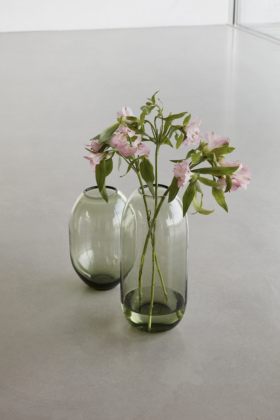 280605 3 920x1380 - Vase - Glass, grønn, large