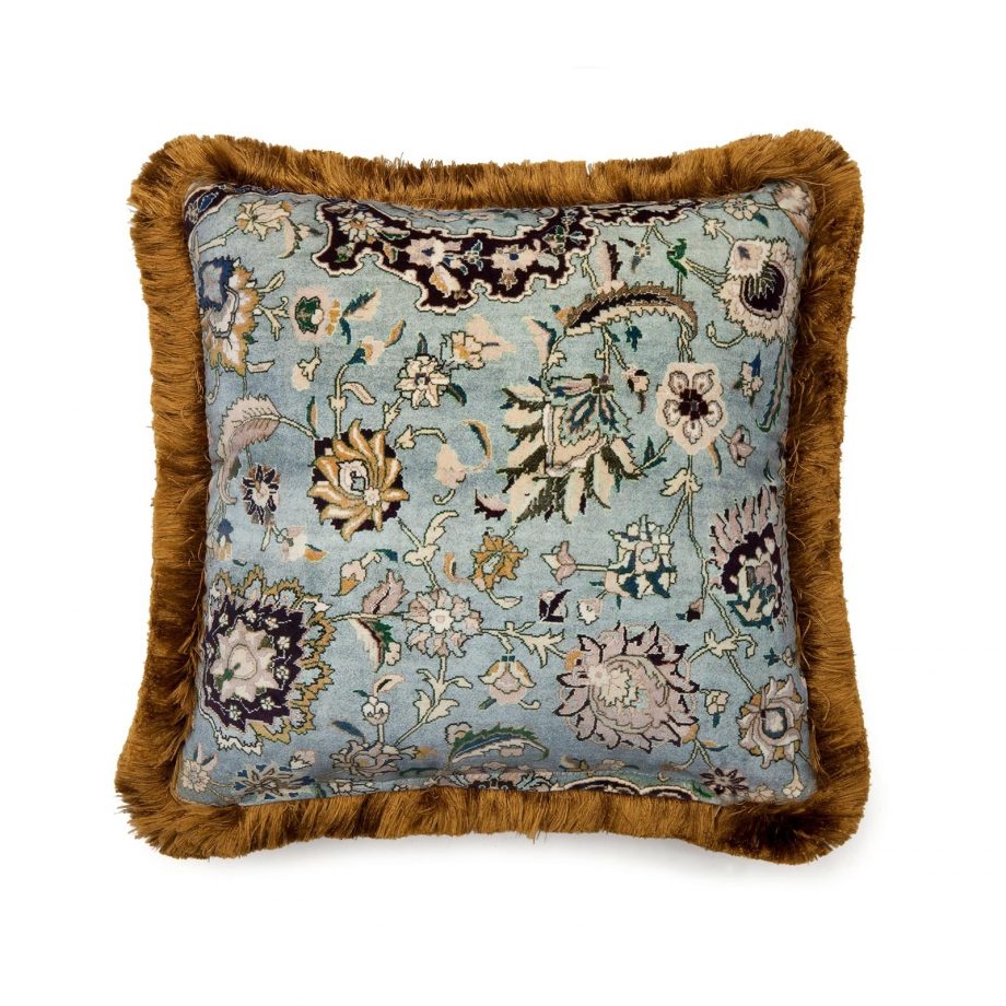 zanjan medium fringe velvet cushion sapphire 2 920x920 - Pute - Zanjan, Sapphire,fringed, House of Hackney