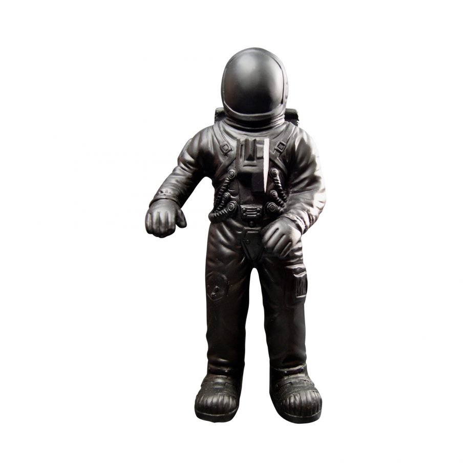 NY9288200 1 920x920 - Astronaut - Black