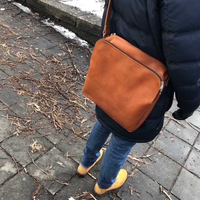 Bag " Bjørn" - Brun skinn Bag " Bjørn" - Brun skinn