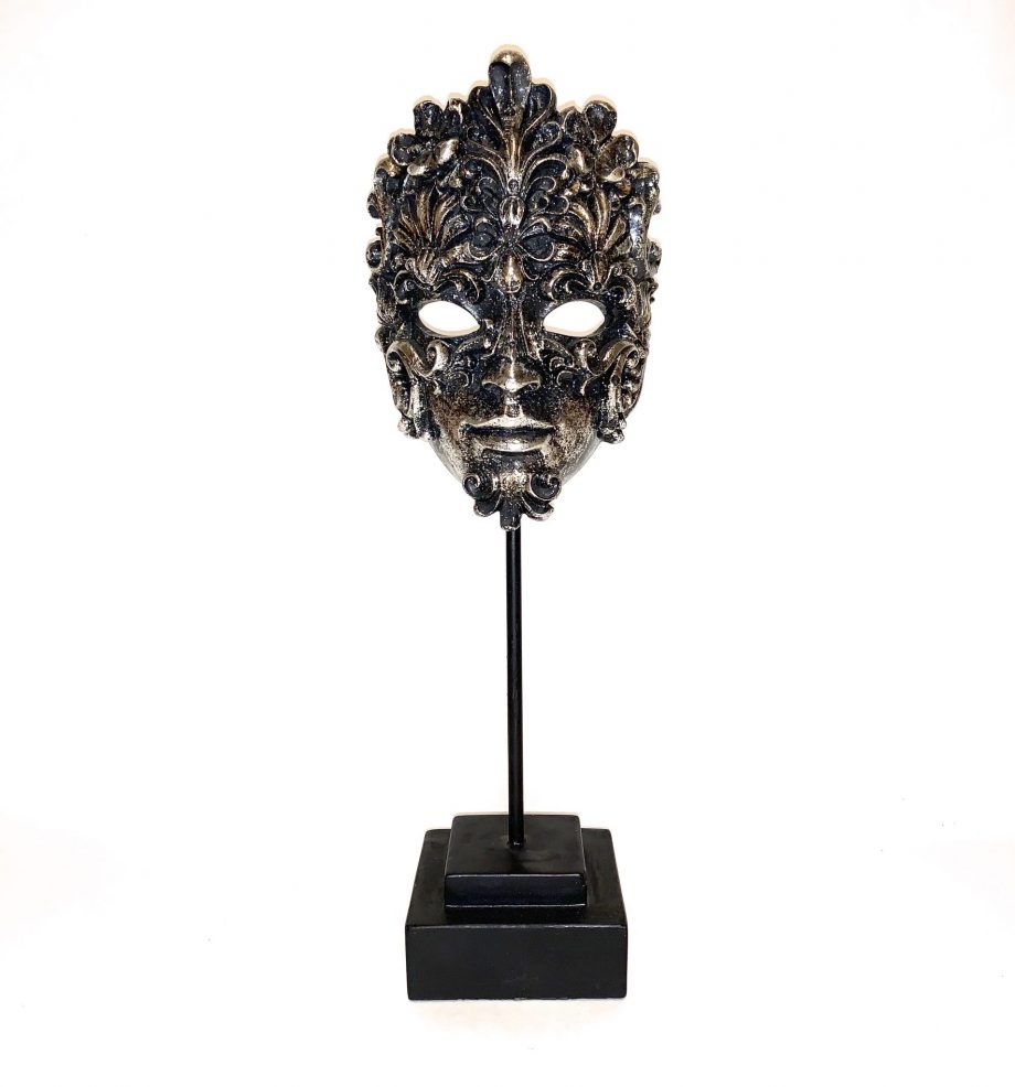 IMG 6338 920x986 - Skulptur "The maskt girl" - Silver