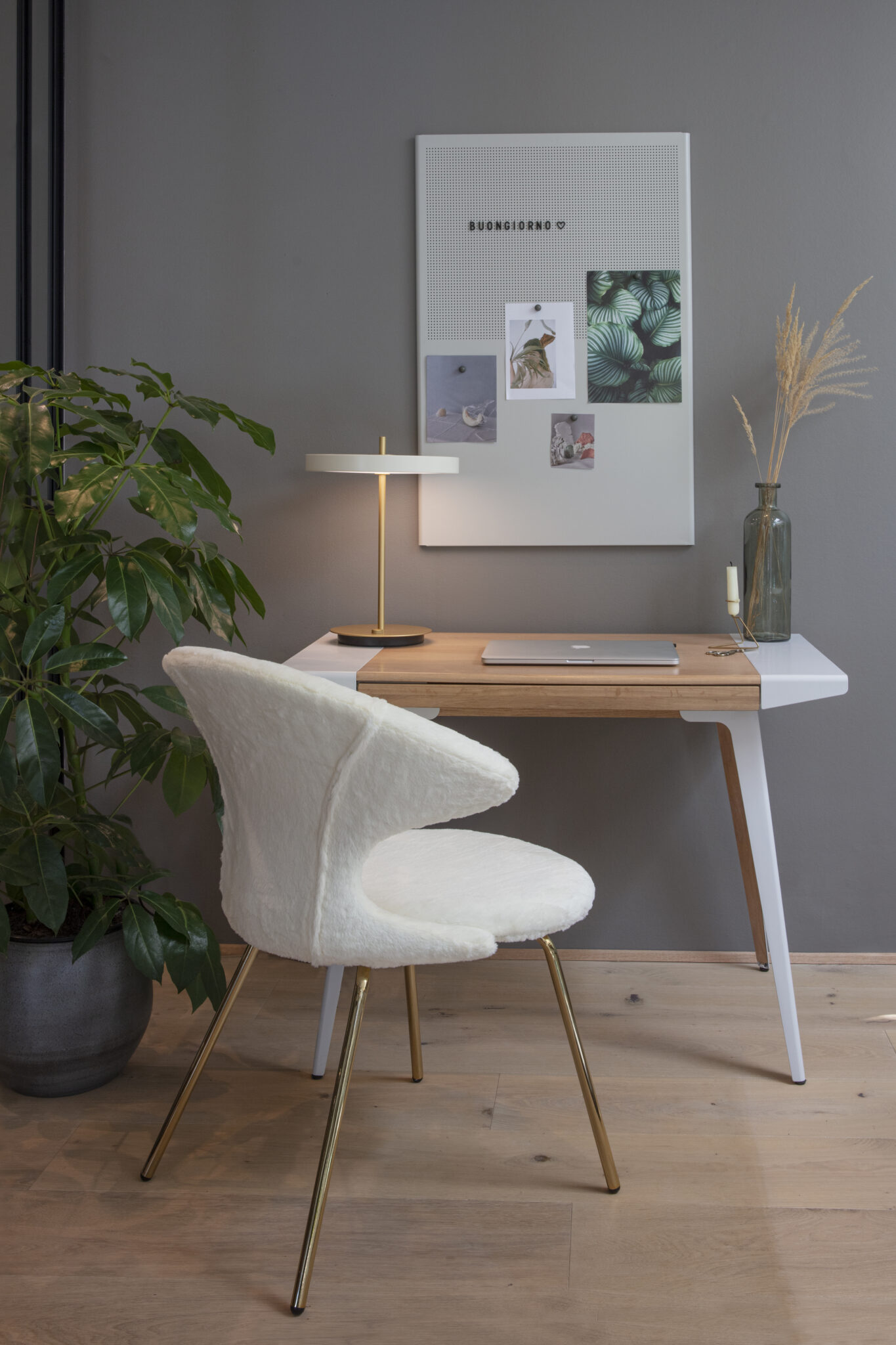 Umage - Spisestol "Time flies" - Teddy