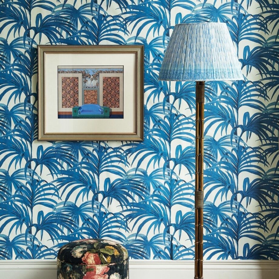 palmeral wallpaper white azure 2 1.1579094518 920x920 - Tapet fra House of Hackney "Palmeral" - Off-white/Azure