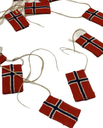 IMG 7461 350x435 - Girlander Norges flagg x 10 - Håndlaget i stoff